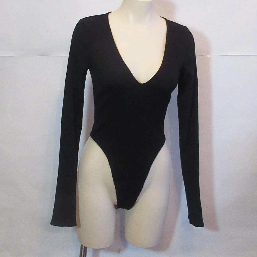 Aritzia  Wilfred Free Bodysuit Black Long Sleeve Large